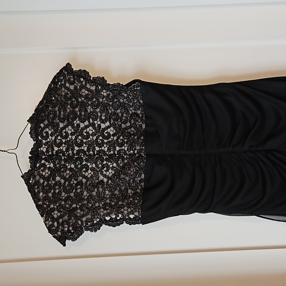 Black dress. Escape size 8. Lace elegant - Picture 5 of 11